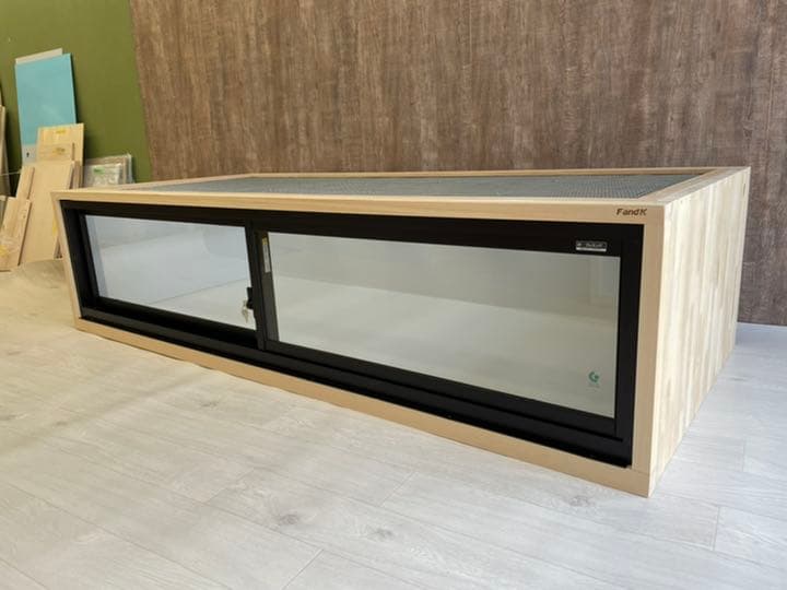 ＦandＫ爬虫類木製ケージ　特定動物ケージ　1800×900×600