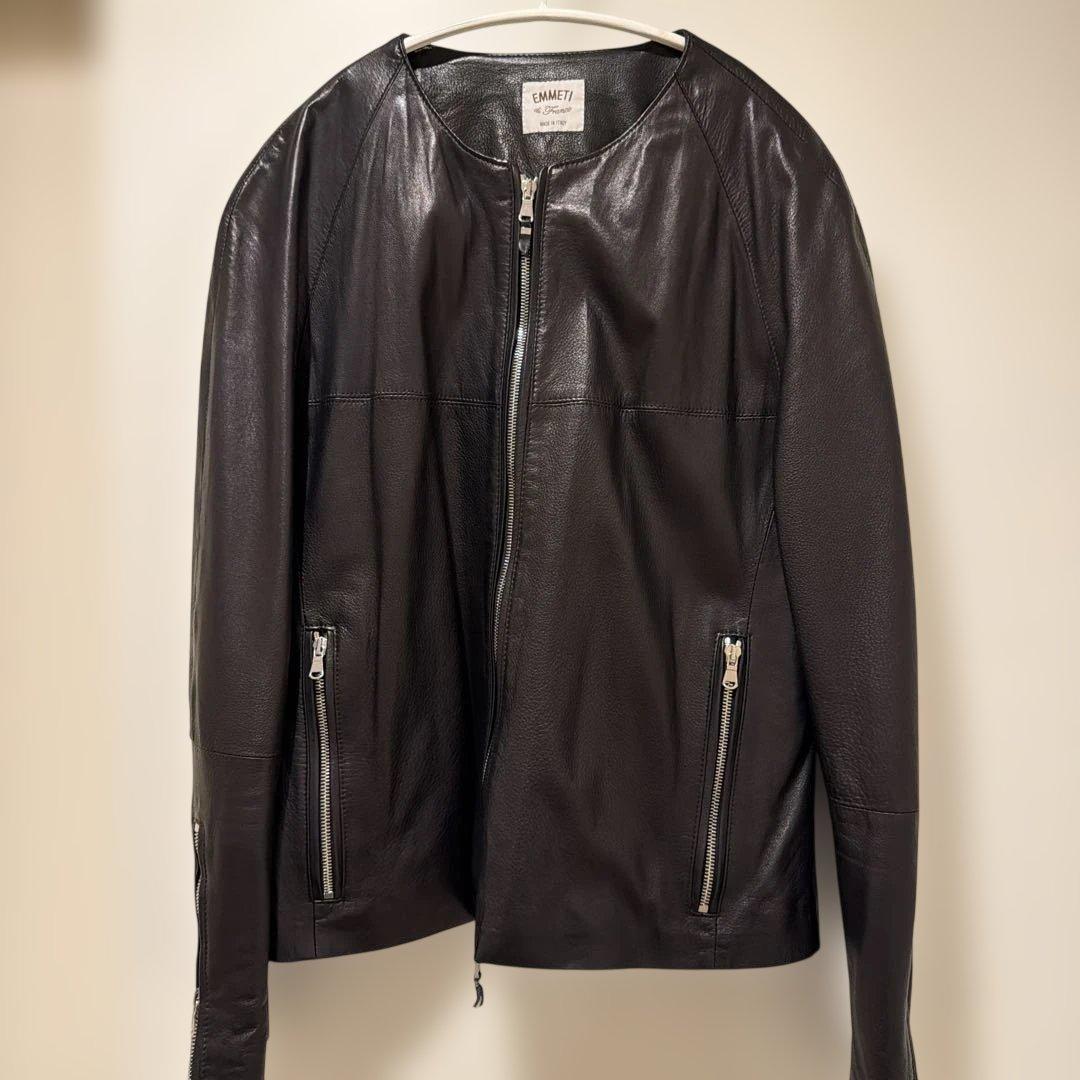 レア！EMMETI ネイビーレザーシングルノーカラーライダース