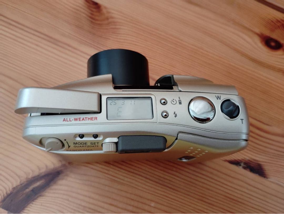 OLYMPUS ∞ Stylus ZOOM 115 DLX フィルムカメラ