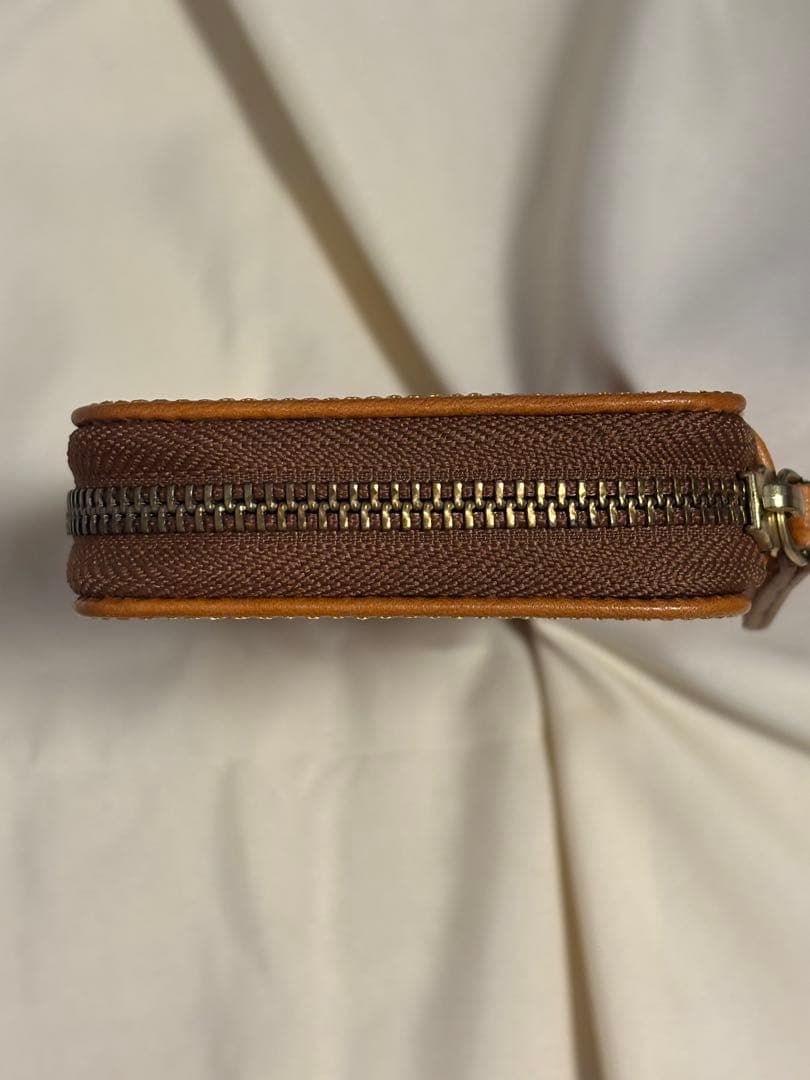 バハギア　ペンケース　ラウンドジップ型　栃木レザーjeans　ブラウン