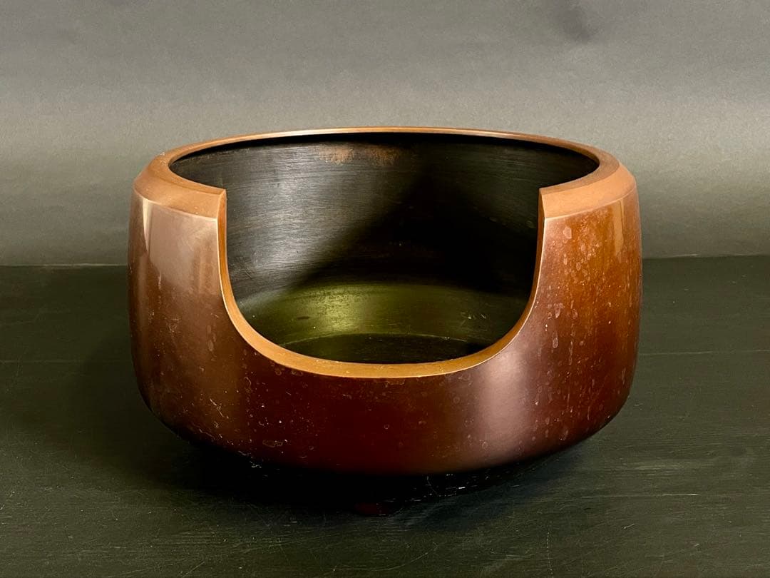 割引‼️「母」 唐銅 面取 風炉 八治良 共箱 茶道具 (1219あ①)