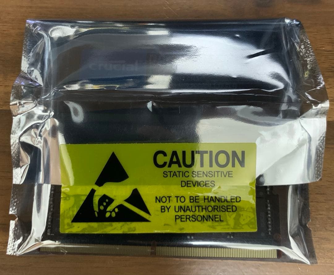 crucial 32GB x 2 DDR5-4800 SO-DIMM メモリ