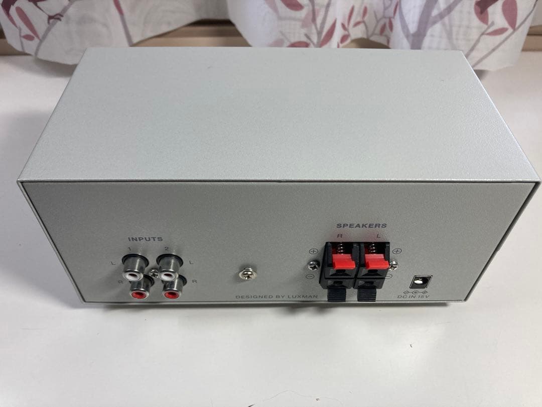 4*d様 LXV-077 ハイブリッド真空管アンプ(Mullard球+東信コンデ