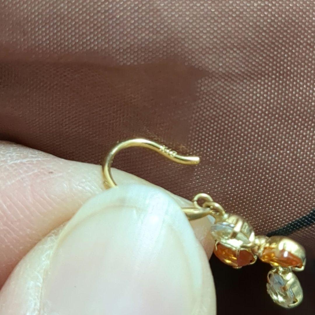 【美品】K18　両耳用ピアス　ゴールド　キラキラ　ビジュー