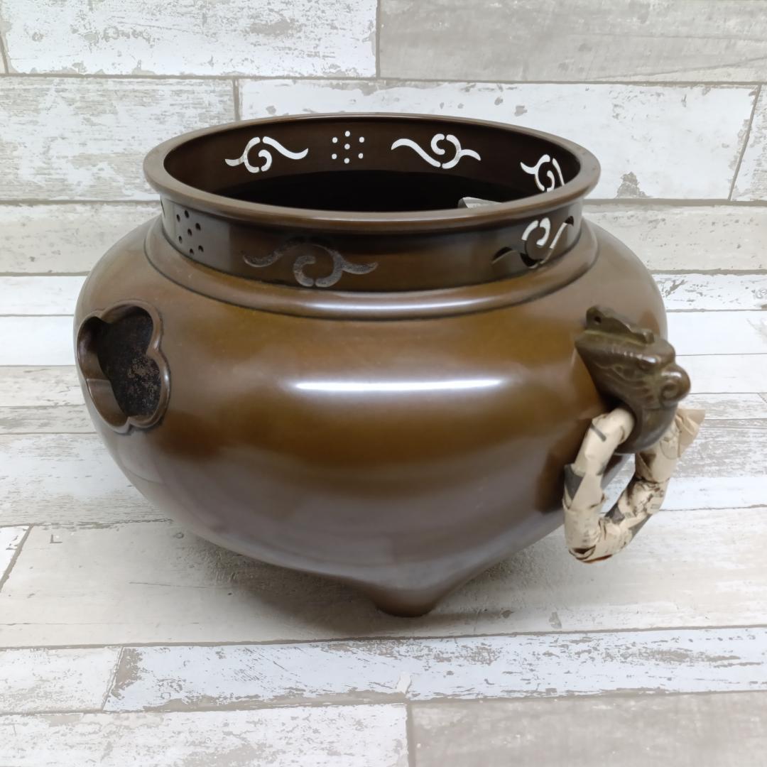 K113 茶道具 釜師 畠春斎 造 唐銅 鬼面風炉釜 茶釜 共箱 蓋物 三足