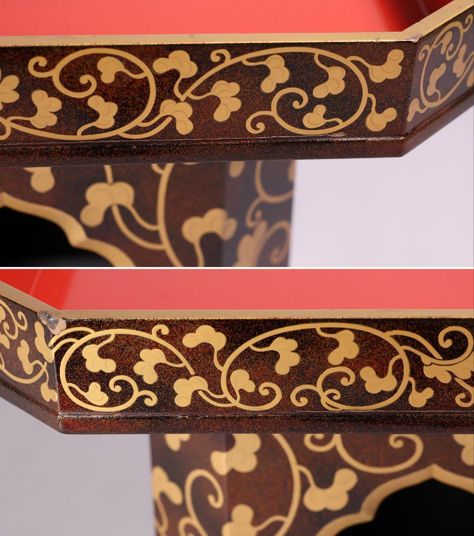 唐草蒔絵 三宝 高25.5cm 木製 朱塗 三宝台 金蒔絵 仏具【MA685】