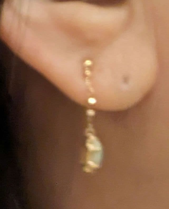 り*え様 ゴールドチェーンオパール18Kピアス