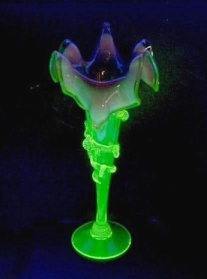 ★G1703★ アンティーク ウランガラス　花瓶　花器　ヨーロッパ