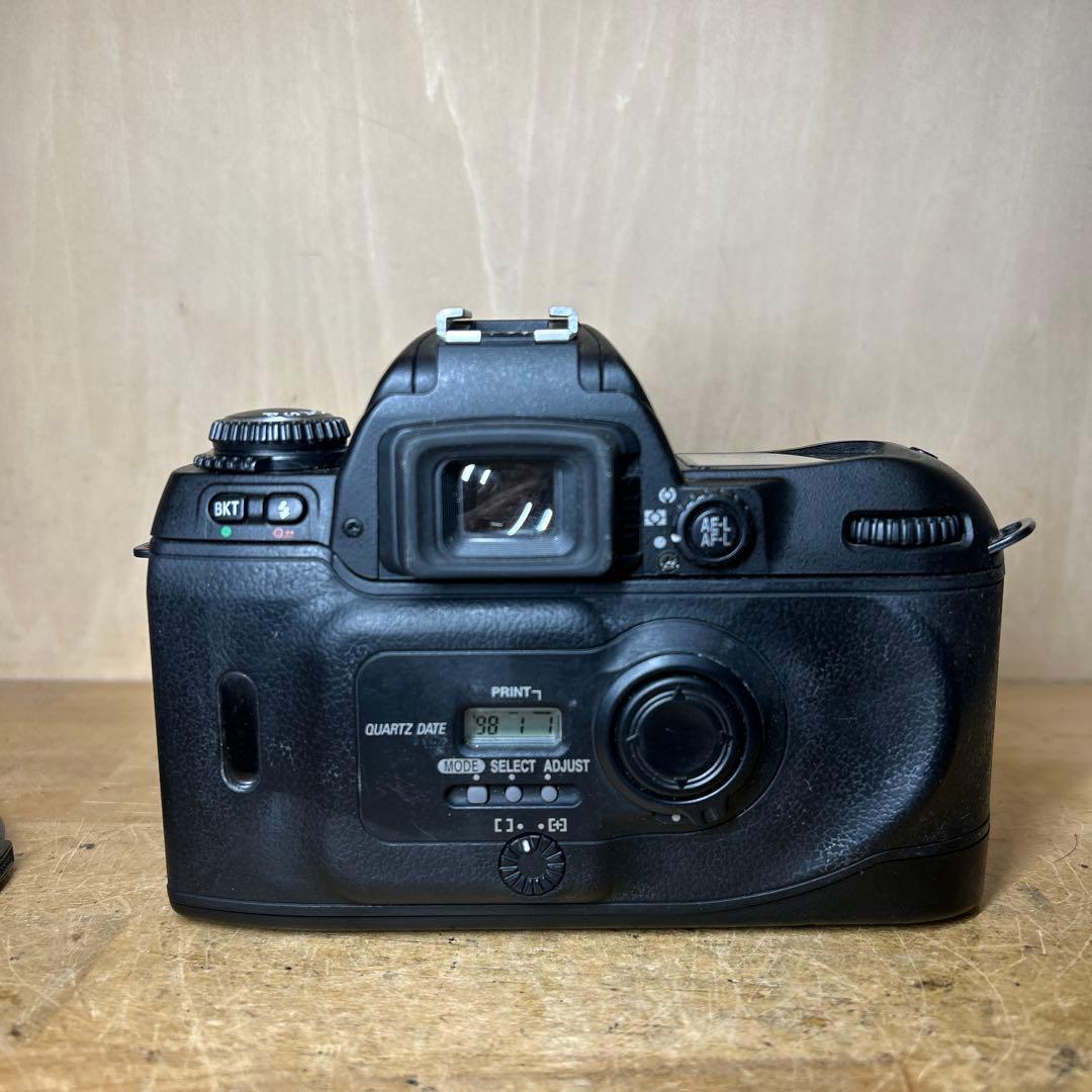 Nikon F80 ボディー 完動極美品