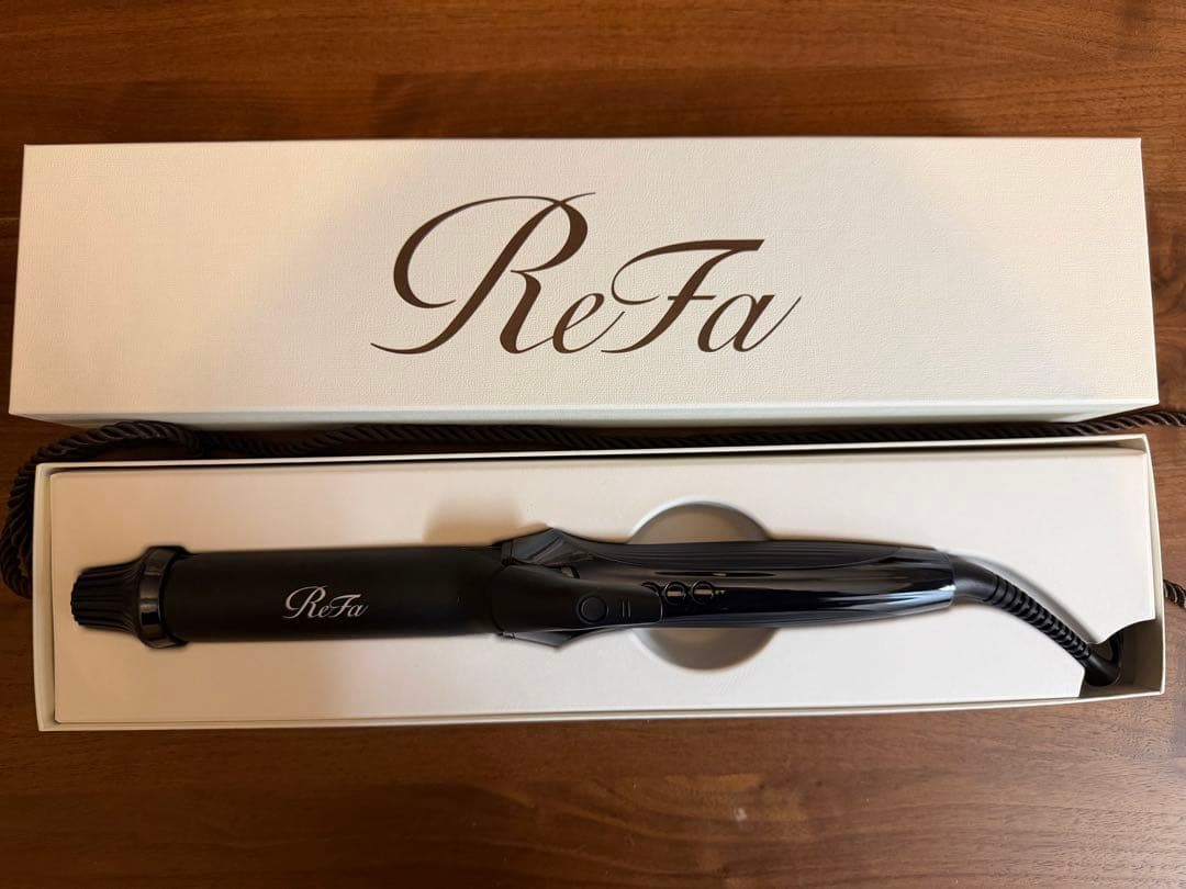 【新品未使用】2025製　リファ　カールアイロン　プロ　32mm ブラック