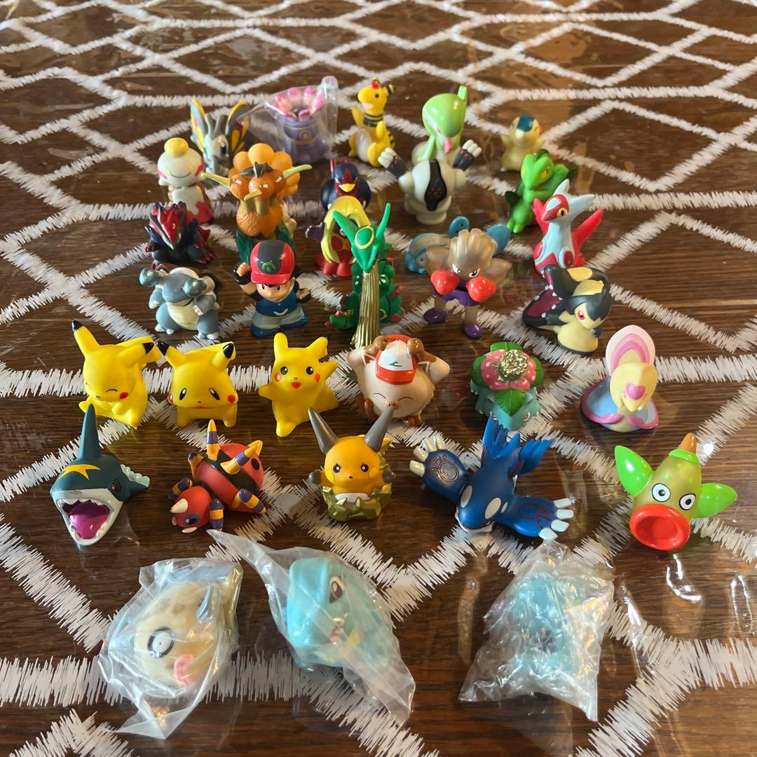 ポケモンキッズ 指人形 まとめ売り クリア など 数100体以上 レア