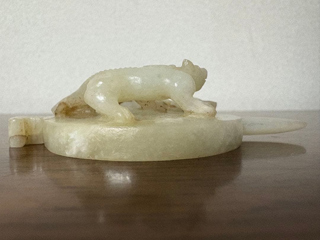 石？玉？の中国的置物　中国美術　10cm 111g