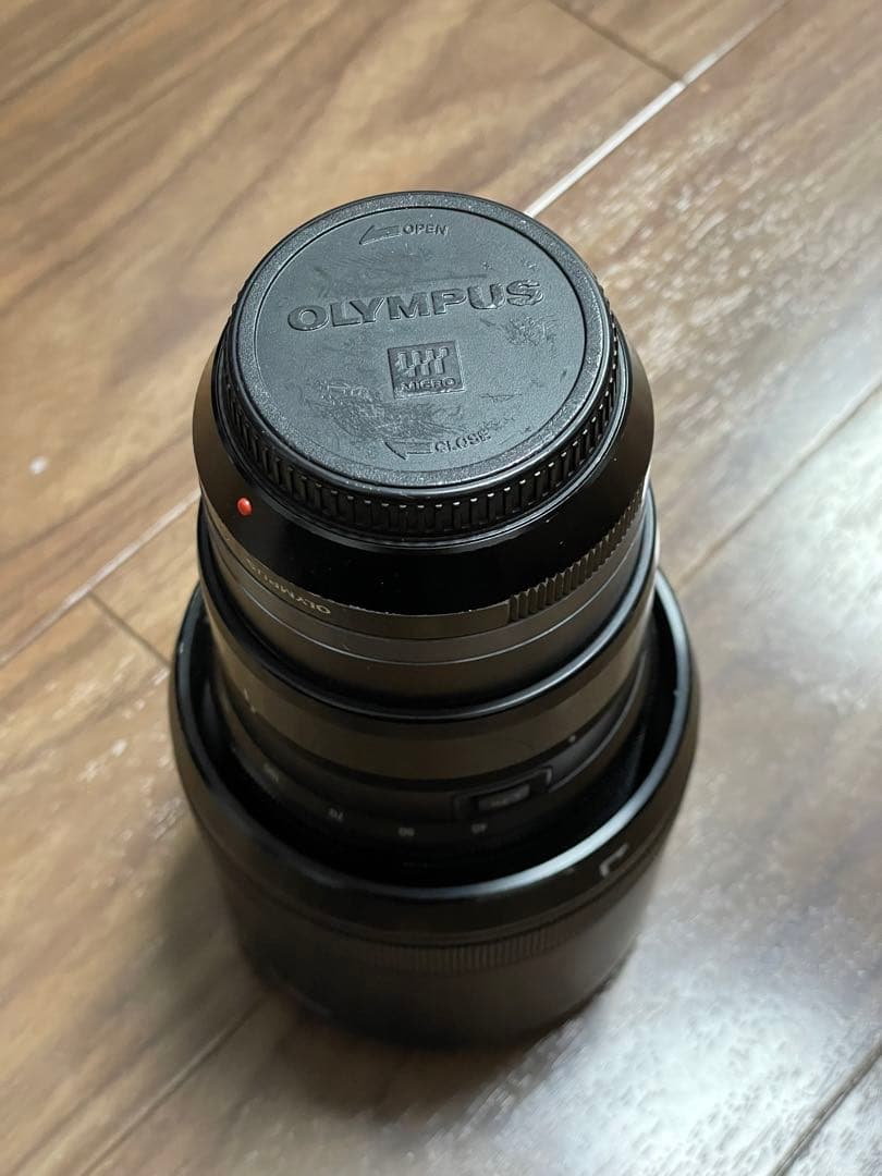 M.ZUIKO 40-150mm F2.8 PRO レンズプロテクター付き
