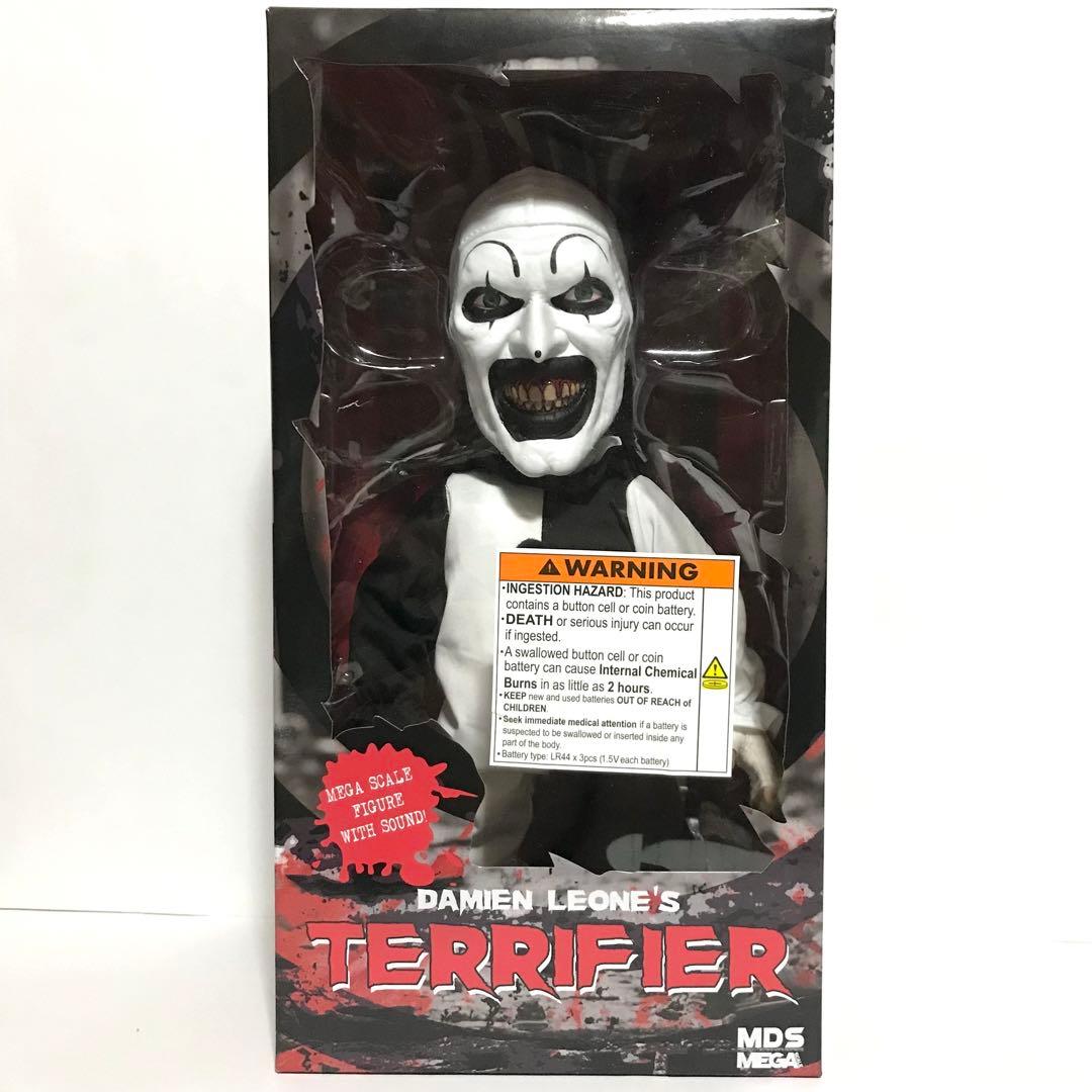 ゆうき　MEZCO テリファー アート・ザ・クラウン フィギュア