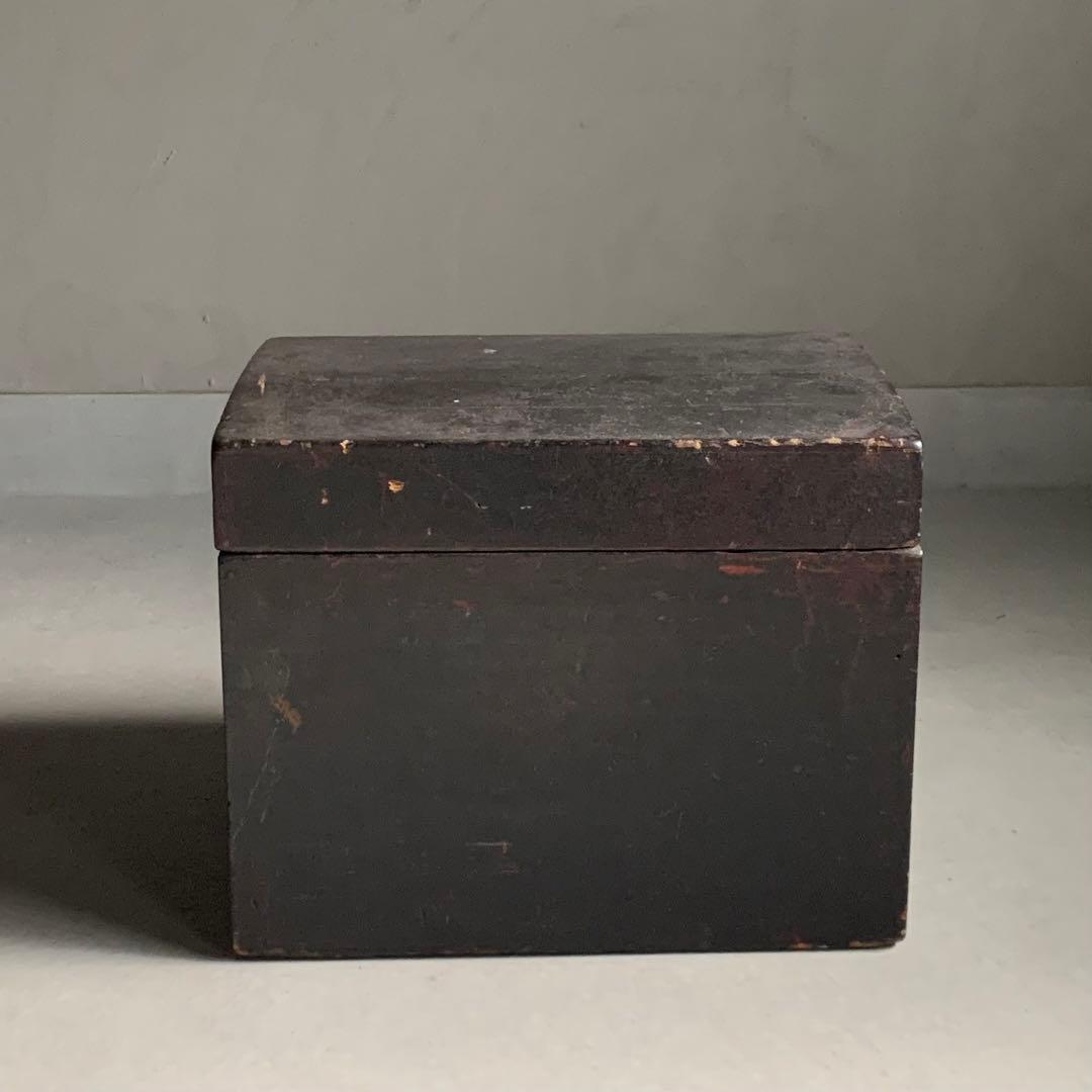 日本の古道具 古い 木箱 塗りの箱 古道具 アンティーク オブジェ