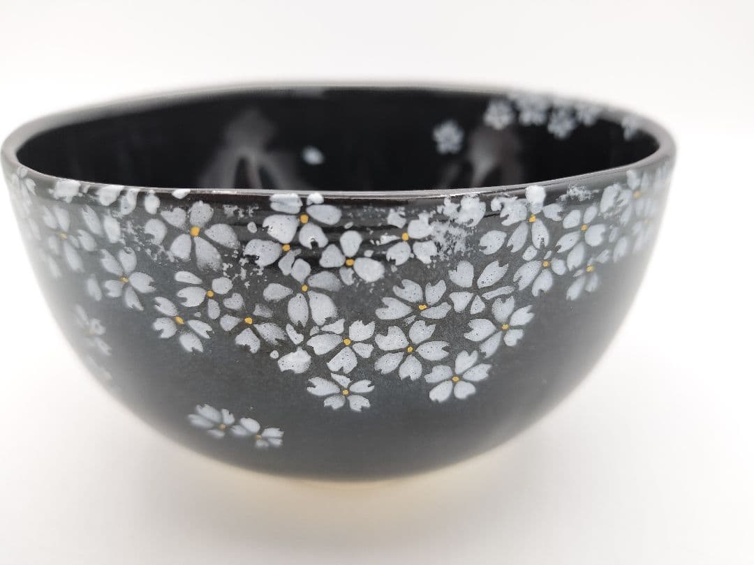 b209 【新品・未使用】茶碗 黒釉 夜桜 今岡三四郎 木箱 茶道具