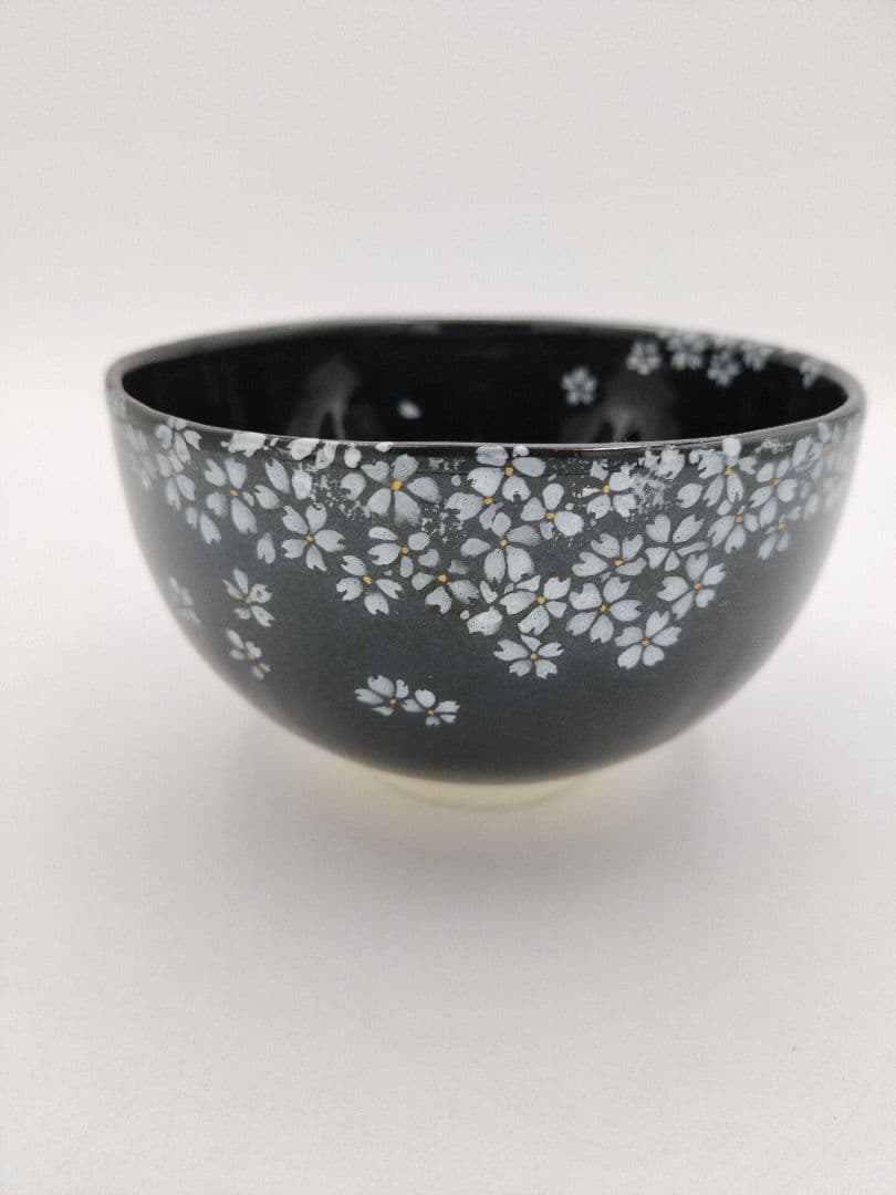 b209 【新品・未使用】茶碗 黒釉 夜桜 今岡三四郎 木箱 茶道具