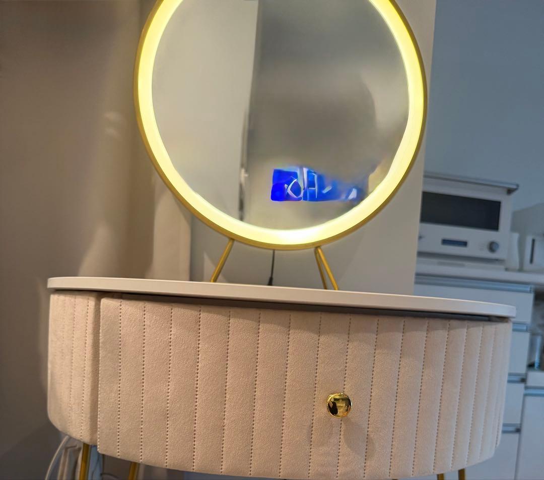 ドレッサー、椅子セット ミラー付き　ベージュ