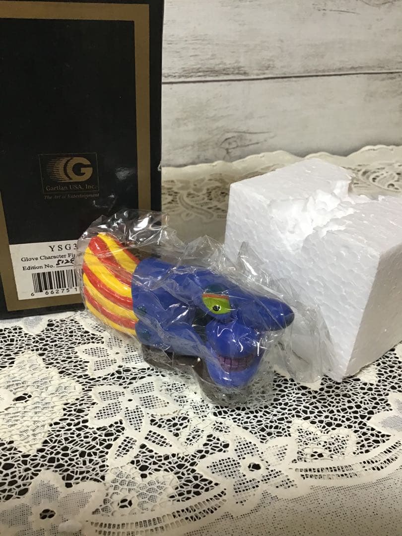 ビートルズ イエローサブマリン Gartlan USA Inc