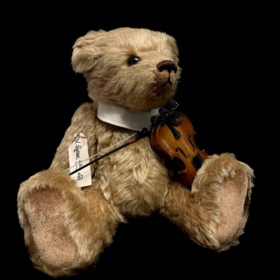 テディベア　ぬいぐるみ　作家　日本　コンテスト受賞作　置物