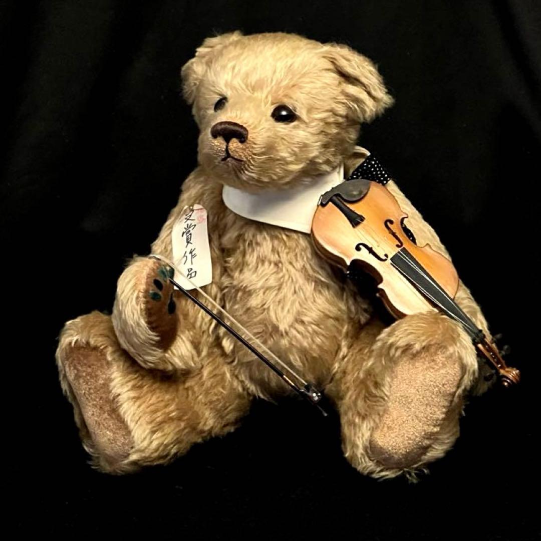 テディベア　ぬいぐるみ　作家　日本　コンテスト受賞作　置物