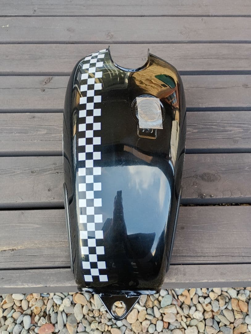 SR400 SR500 燃料タンク　ジャンク品