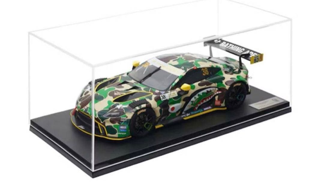 ミニカー BAPE x POPRACE Aston Martin GT3