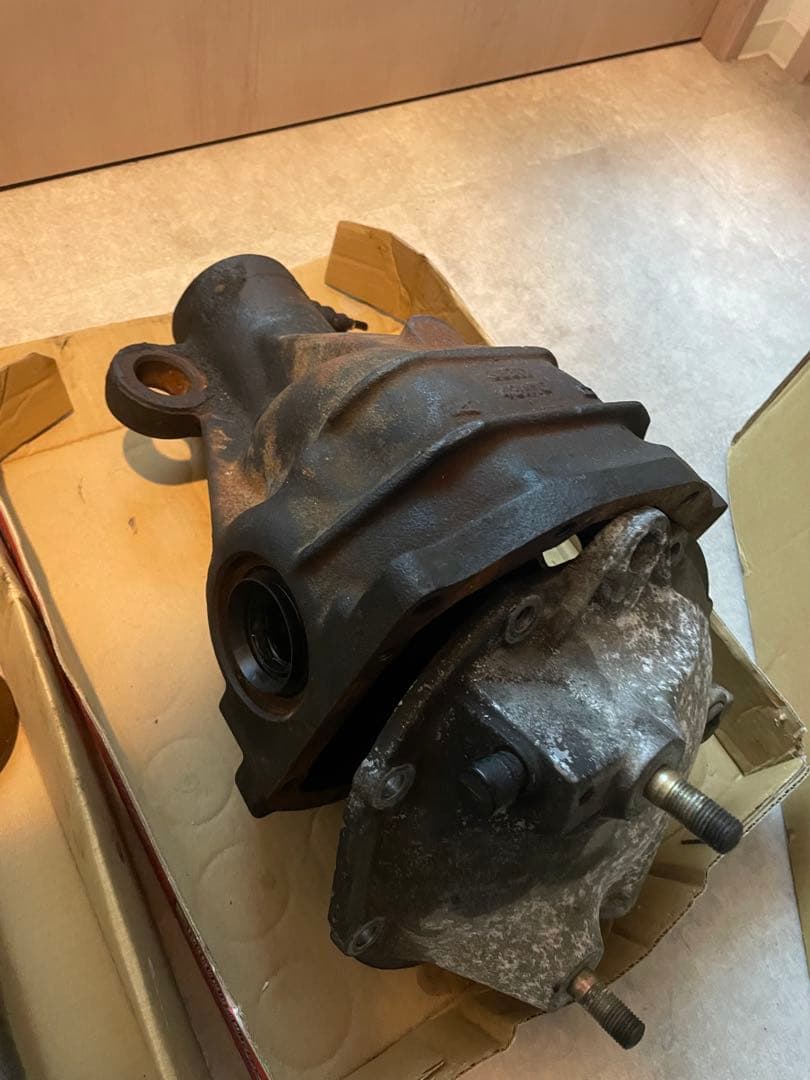 R200 6穴　ABS有りデフケース　その他付属品