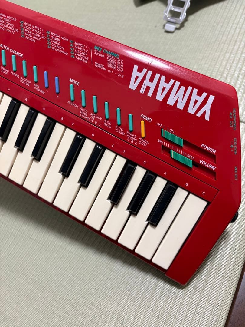 YAMAHA ヤマハ ショルダー キーボード SHS-10R レッド