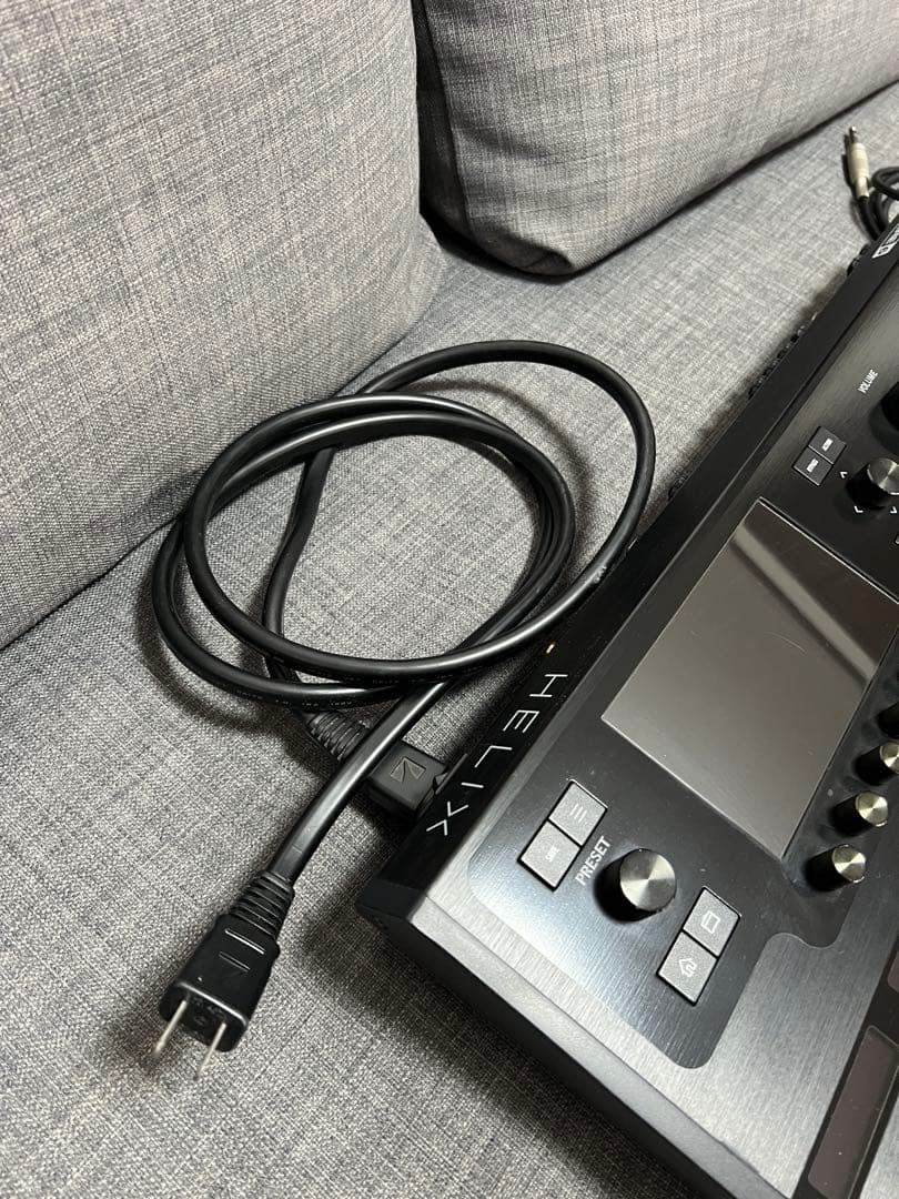 Line 6 Helix Floor ギターエフェクトボード 本体＋付属品