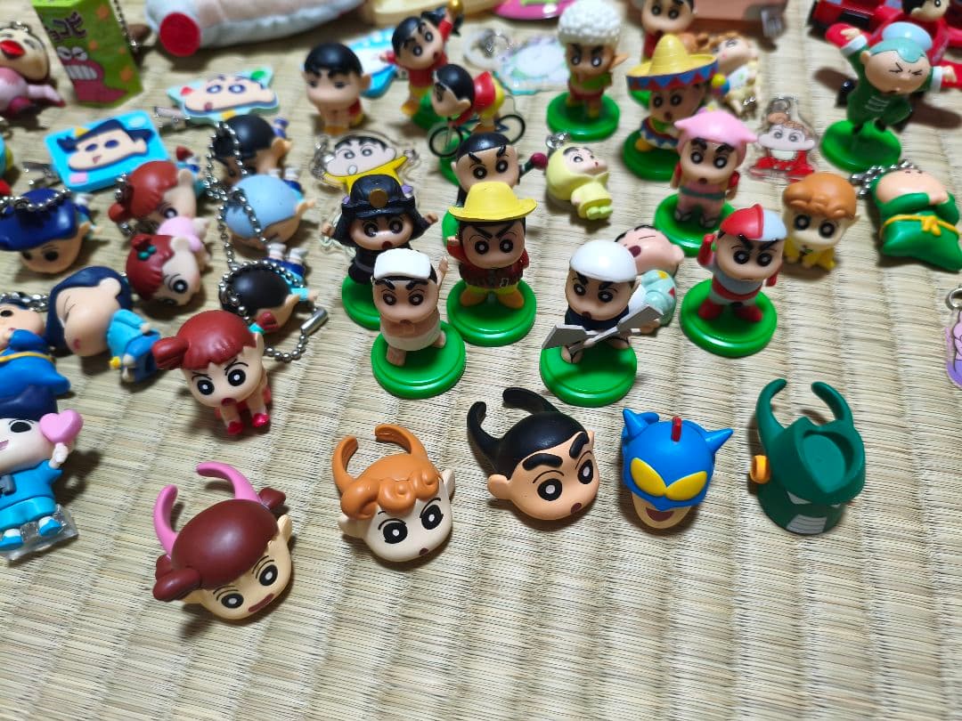 クレヨンしんちゃん グッズ まとめ売り