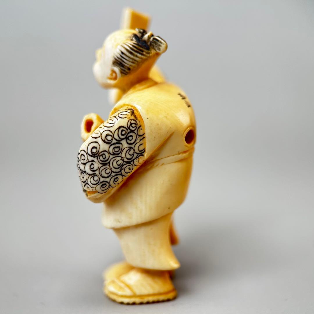 日本の伝統的な職人技彫刻極上根付天然素材アンティーク骨董飾り物古美術置物細密細工