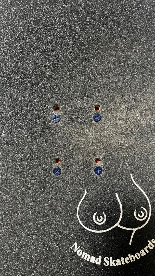 スケートボード MARTINEZ GUADALUPE HANDSHAKE M80