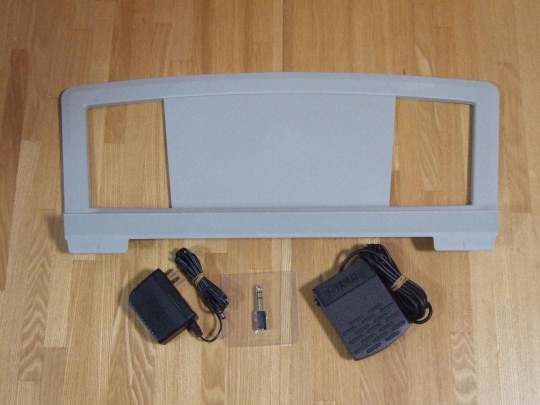 YAMAHA NP-31S 電子ピアノ ピアジェーロ 付属品多数 【送料込み】