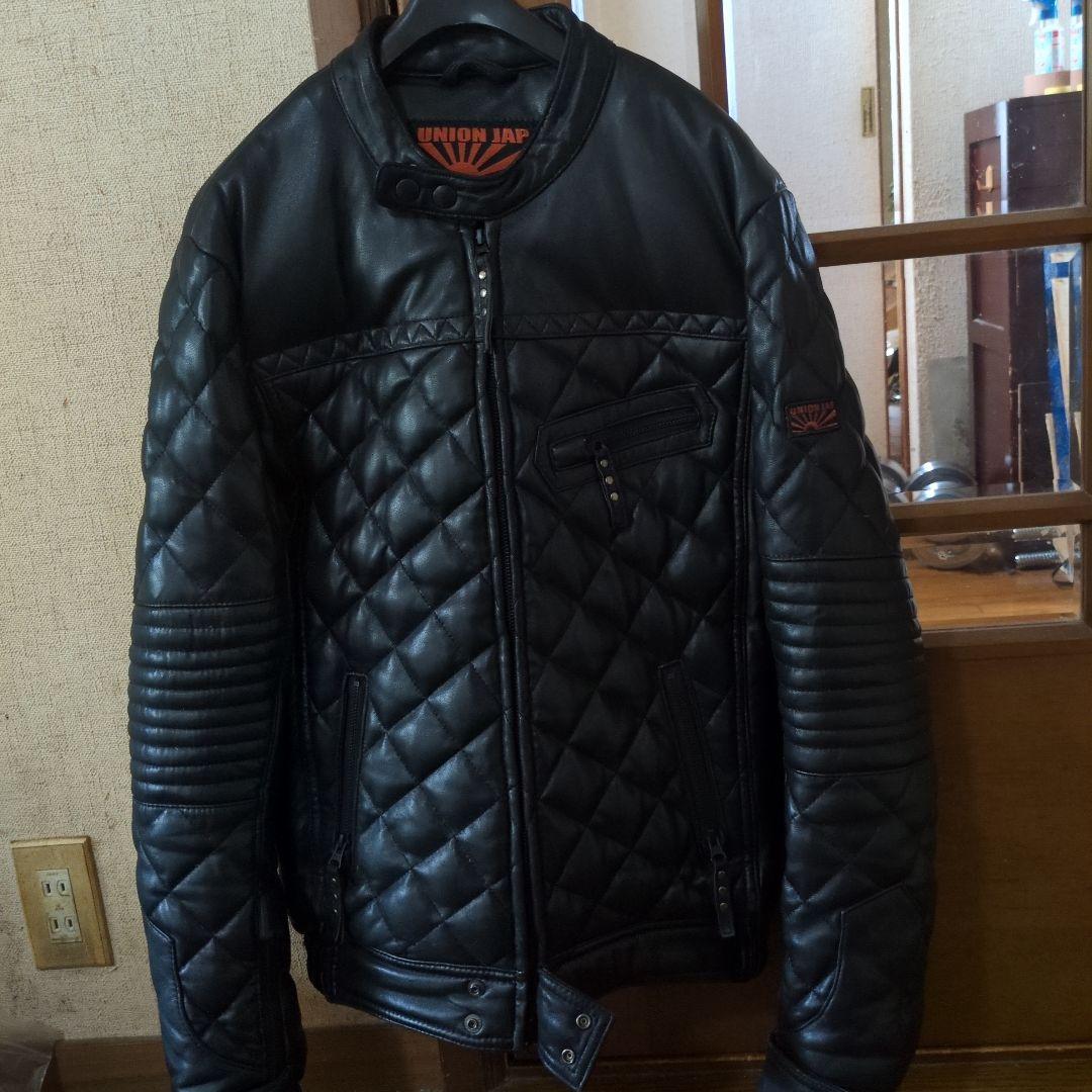 ユニオンジャップシングルライダースダウンジャケットサイズLブラック。