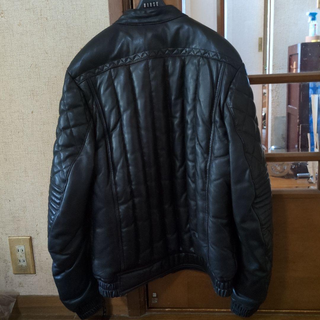 ユニオンジャップシングルライダースダウンジャケットサイズLブラック。