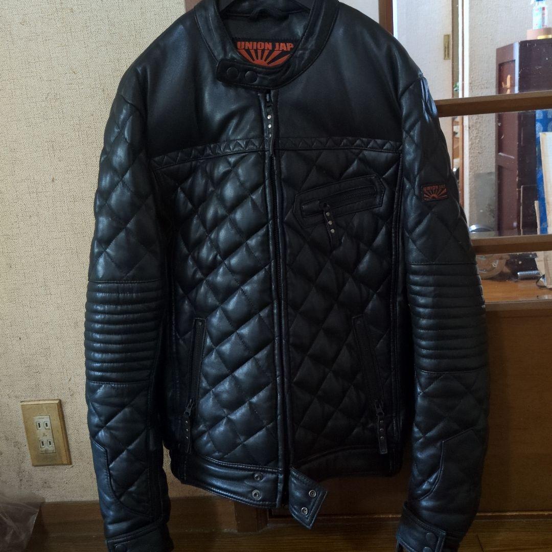 ユニオンジャップシングルライダースダウンジャケットサイズLブラック。