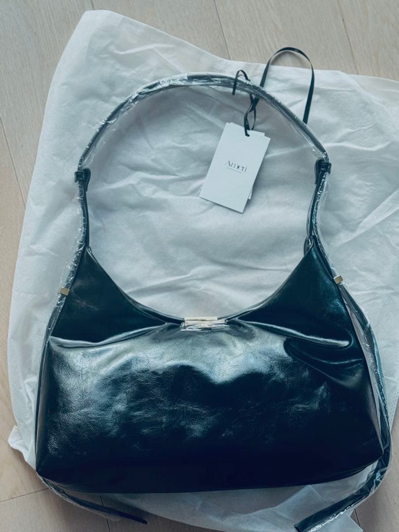 新品⭐︎Ameri UND PARTS ACCENT ONE HANDLE BAG