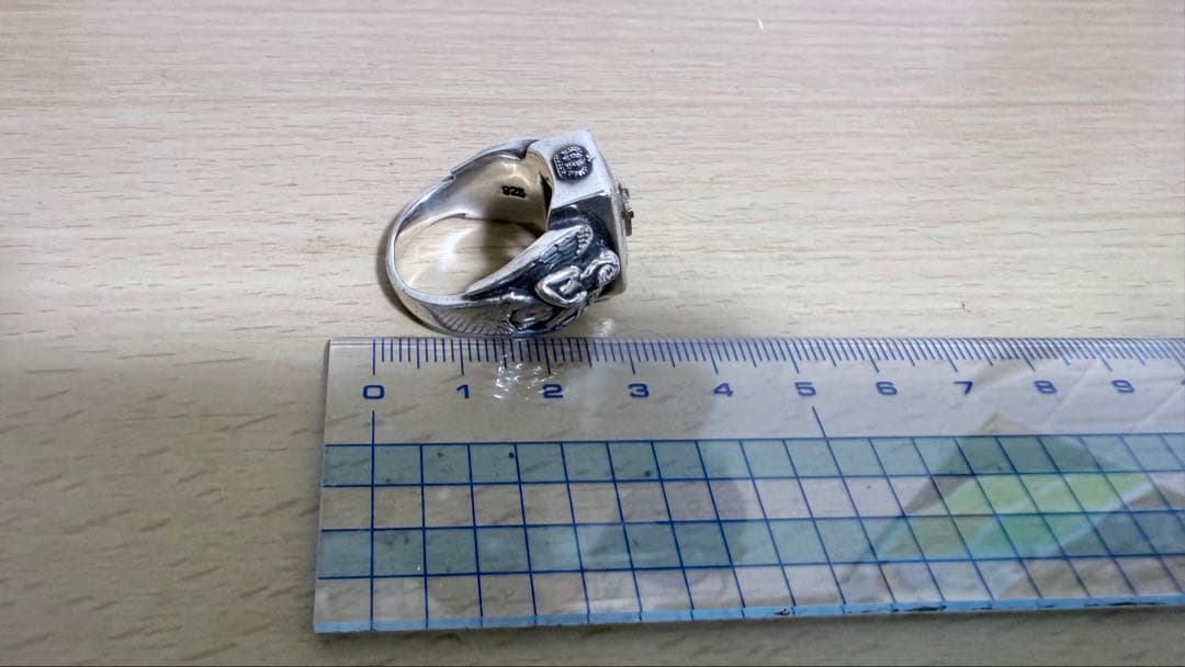 ジャスティンデイビス　アテナ&クォーツ　リング　22号