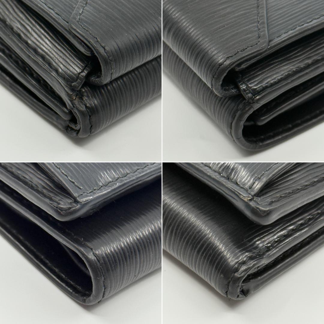 美品 PRADA ブラック 三つ折り財布 プラダ