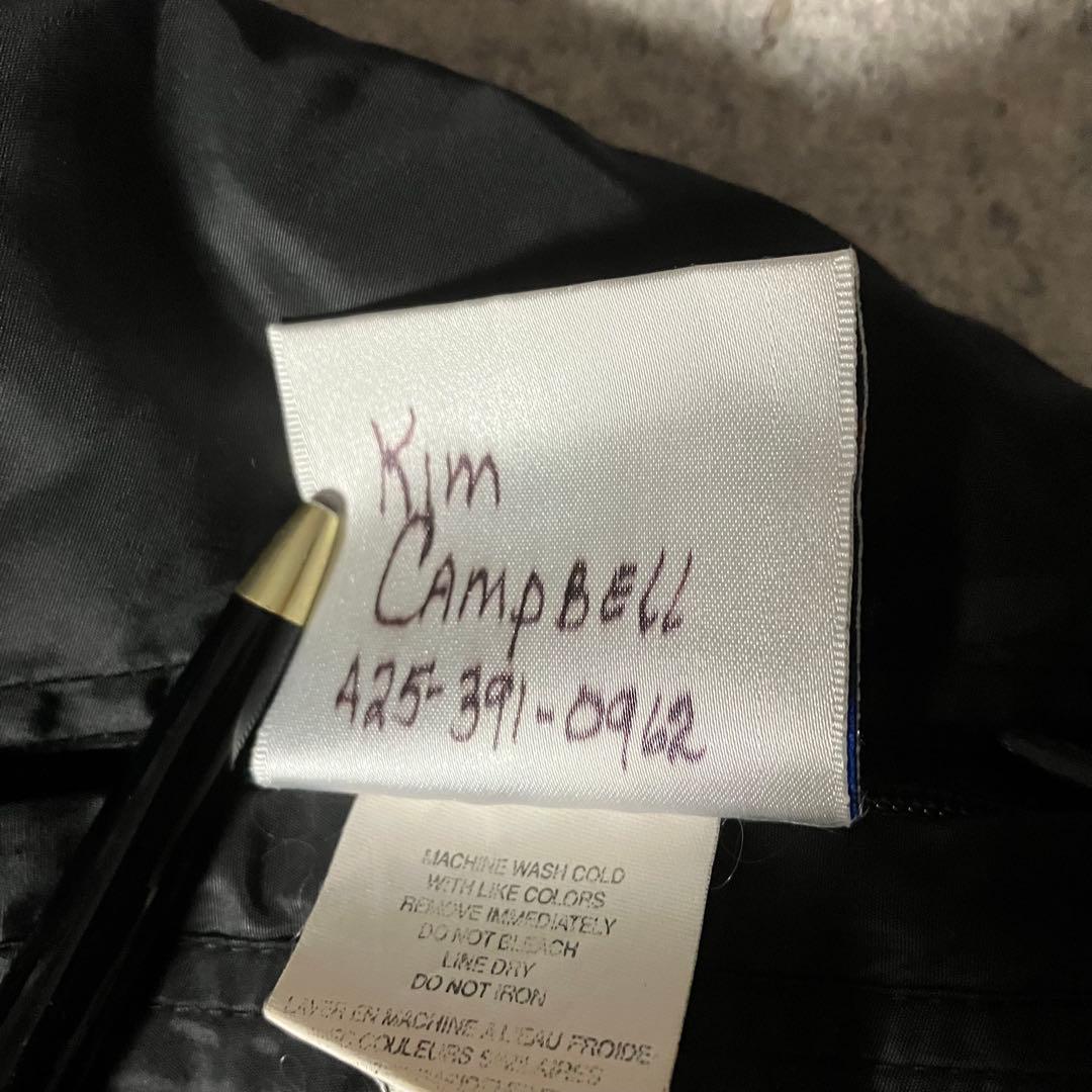 00sadidasリバーシブル刺繍ナイロンスウェットパーカーパフォーマンスロゴ黒