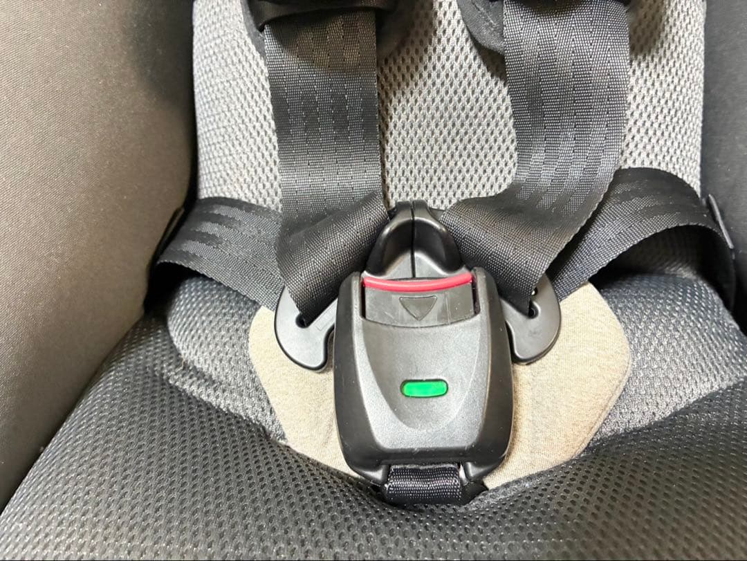 【極美品】Combi THE S ISOFIX エッグショック 希少ベージュ