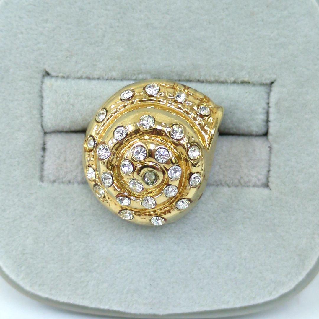 ジャンニヴェルサーチェ クリスタルラインストーン ピンブローチ ゴールドカラー