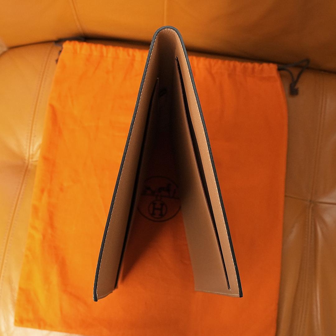 希少　美品　保存袋付き　 エルメス A4　ノートカバー　バイカラー　アジェンダ