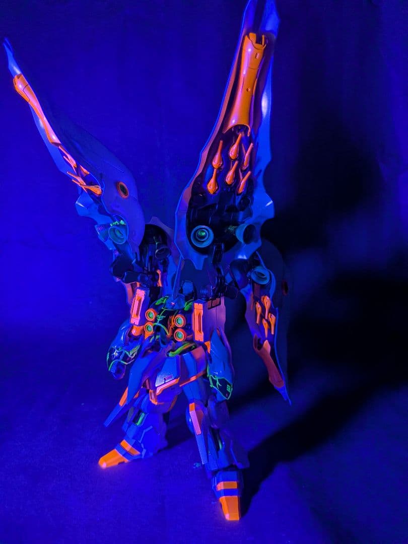 HGハマーン・カーン専用クシャトリヤ（キュベレイカラー）全塗装完成品