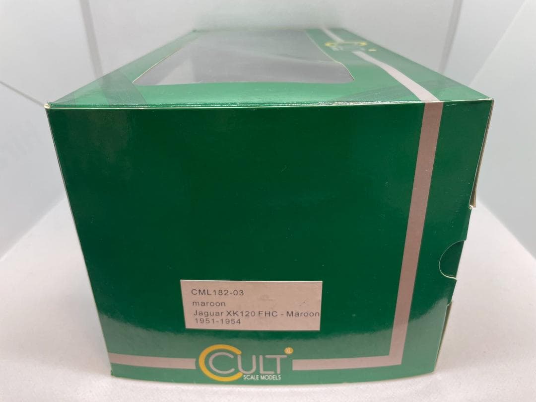 101-052 Cult 1/18 ジャガー Jaguar