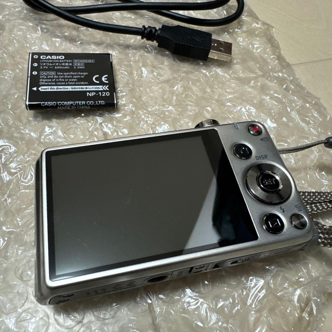 大幅値下げ！CASIO EXILIM EX-Z780 コンパクトデジタルカメラ