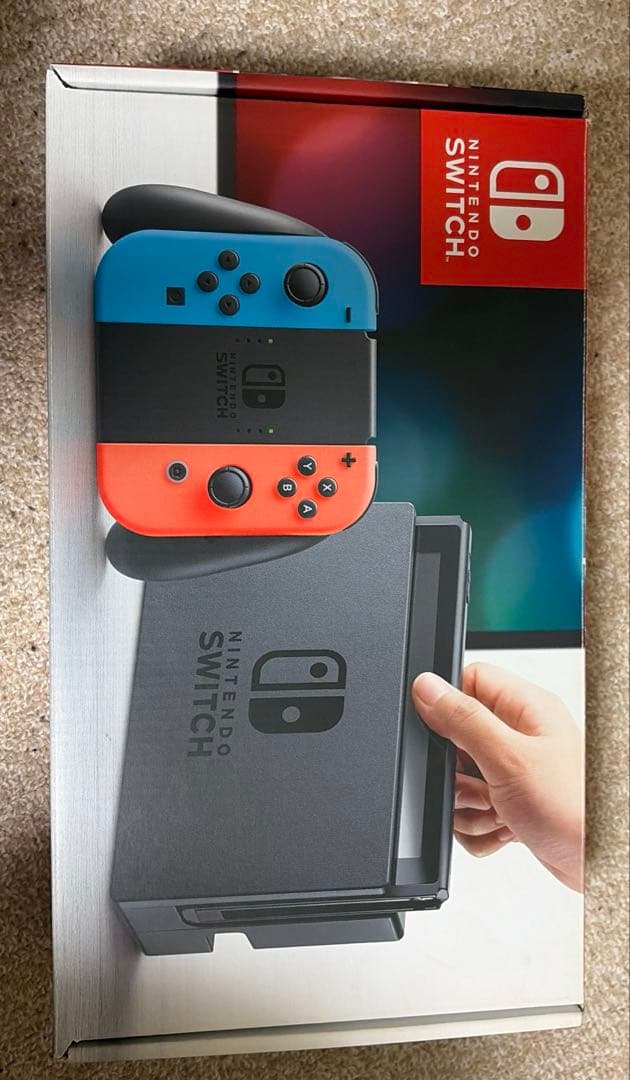 Nintendo Switch 本体 赤と青 Joy-Con付き