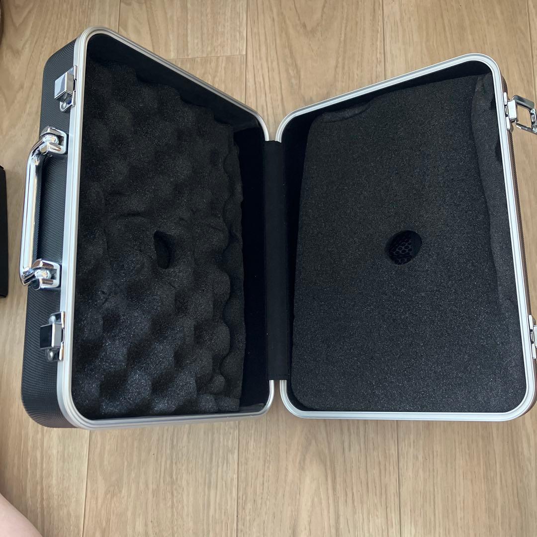 ギター用エフェクター　リバーブ　BOSS Reverb RV-6 ケース付き