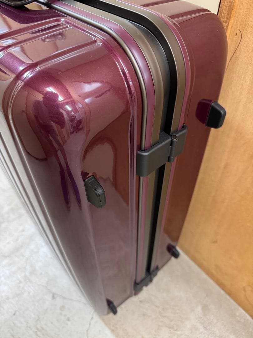 【最終値下】サムソナイト AERIAL 中型キャリーケース 4輪